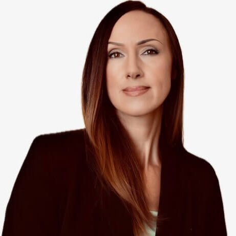 Tricia Headshot